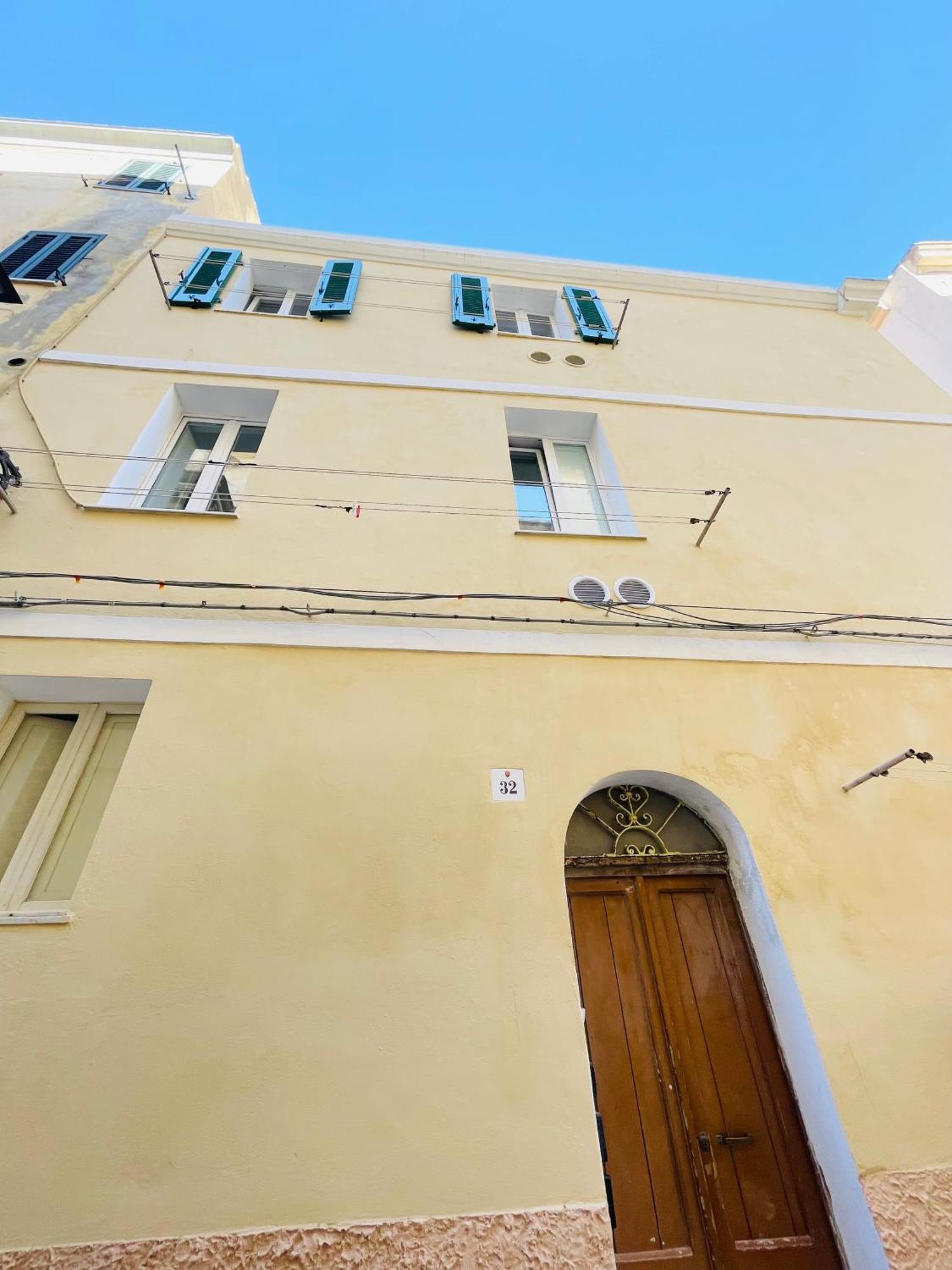 Gaudi Art Room Alghero Exterior photo